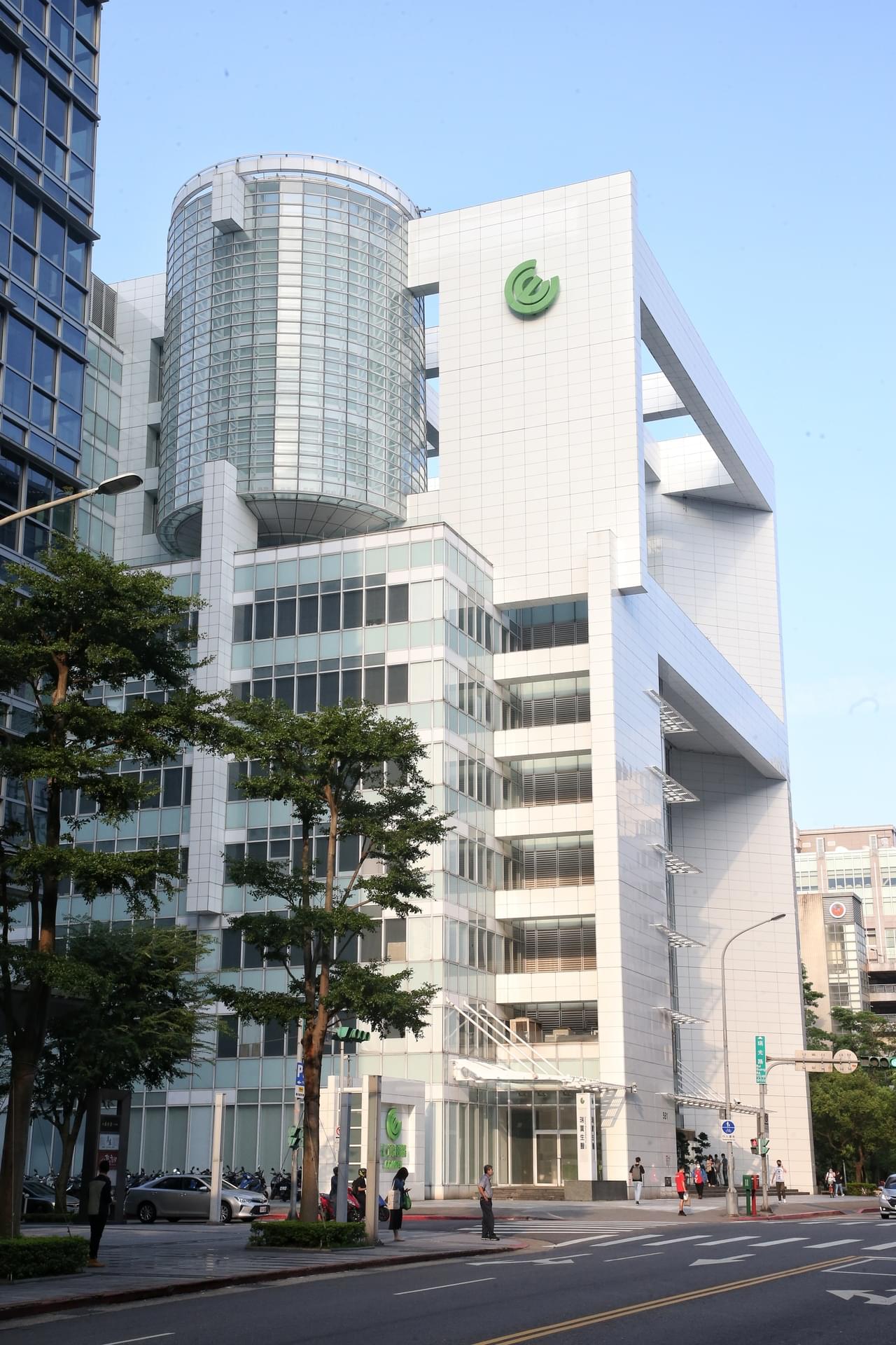 仁寶2022年每股賺1.67元 配發現金股利1.2元|新聞快訊|豐雲學堂